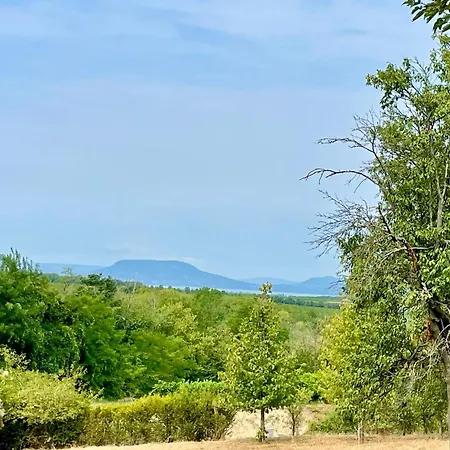 Terravino Retreat At Balaton *