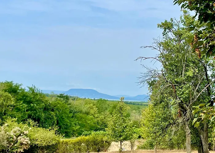 Terravino Retreat At Balaton *